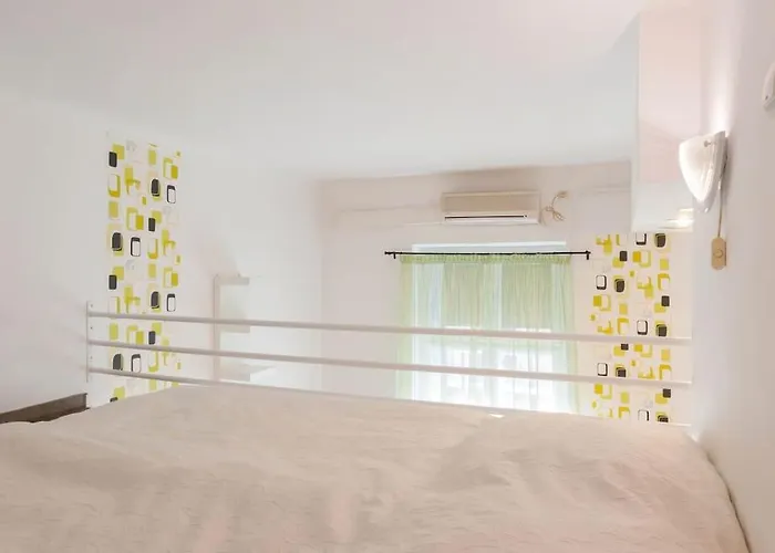 Dora's Calm Nest Over The Chestnut Tree *